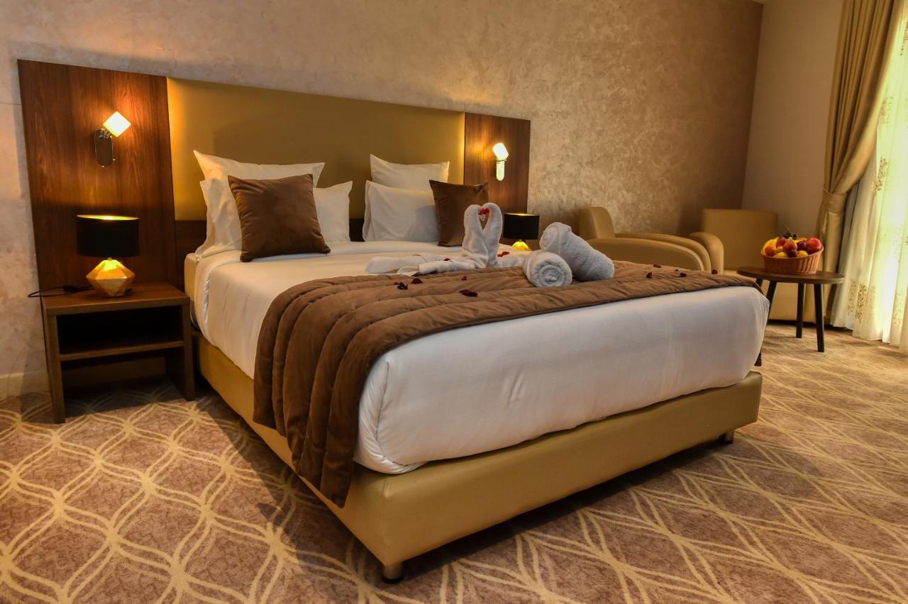 Mf Hotel Oran Bir El Djir Ngoại thất bức ảnh