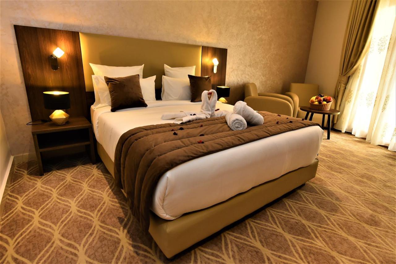 Mf Hotel Oran Bir El Djir Ngoại thất bức ảnh