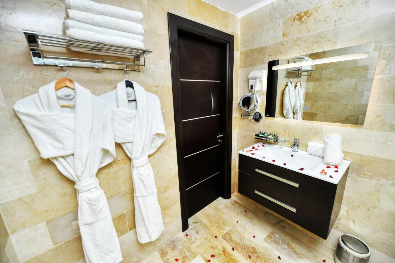 Mf Hotel Oran Bir El Djir Ngoại thất bức ảnh